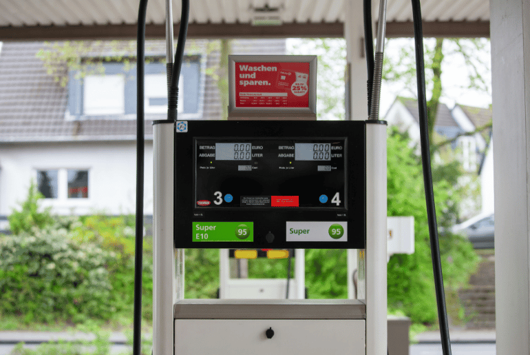 UAE Drivers Petrol Price Drop