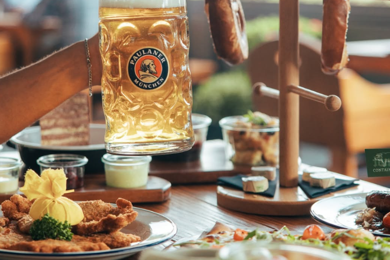 Ernst Biergarten