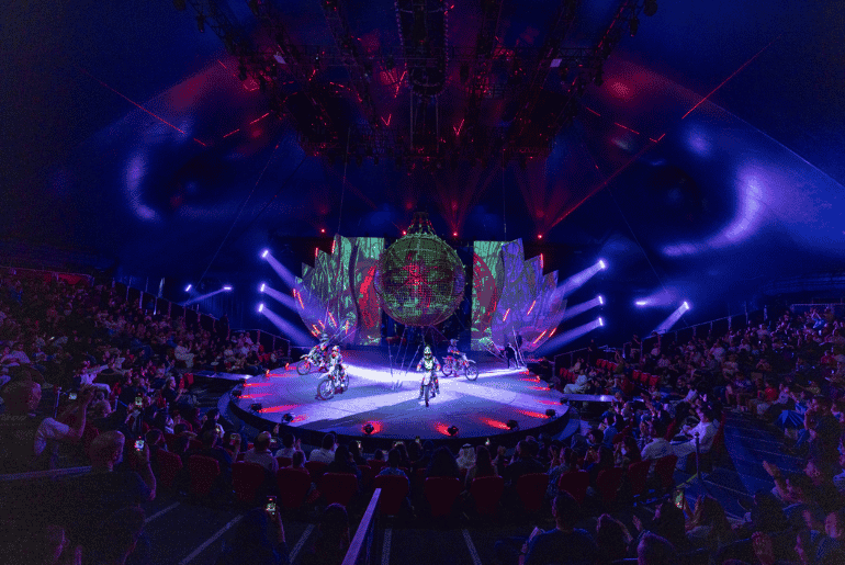 Pluma circus Dubai