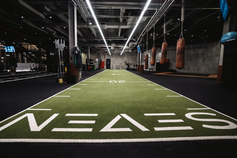 seven dubai boxing